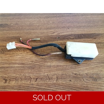 1980-82 Suzuki GS750 GS850 GS1000 GS1100 Fuse Box with Cover 36740-49200